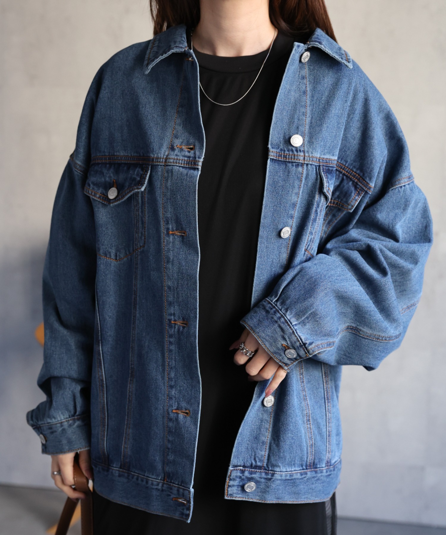 model：162cm 着用サイズ：F