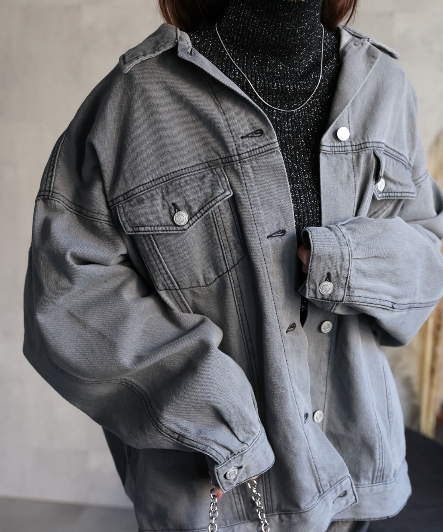 model：162cm 着用サイズ：F