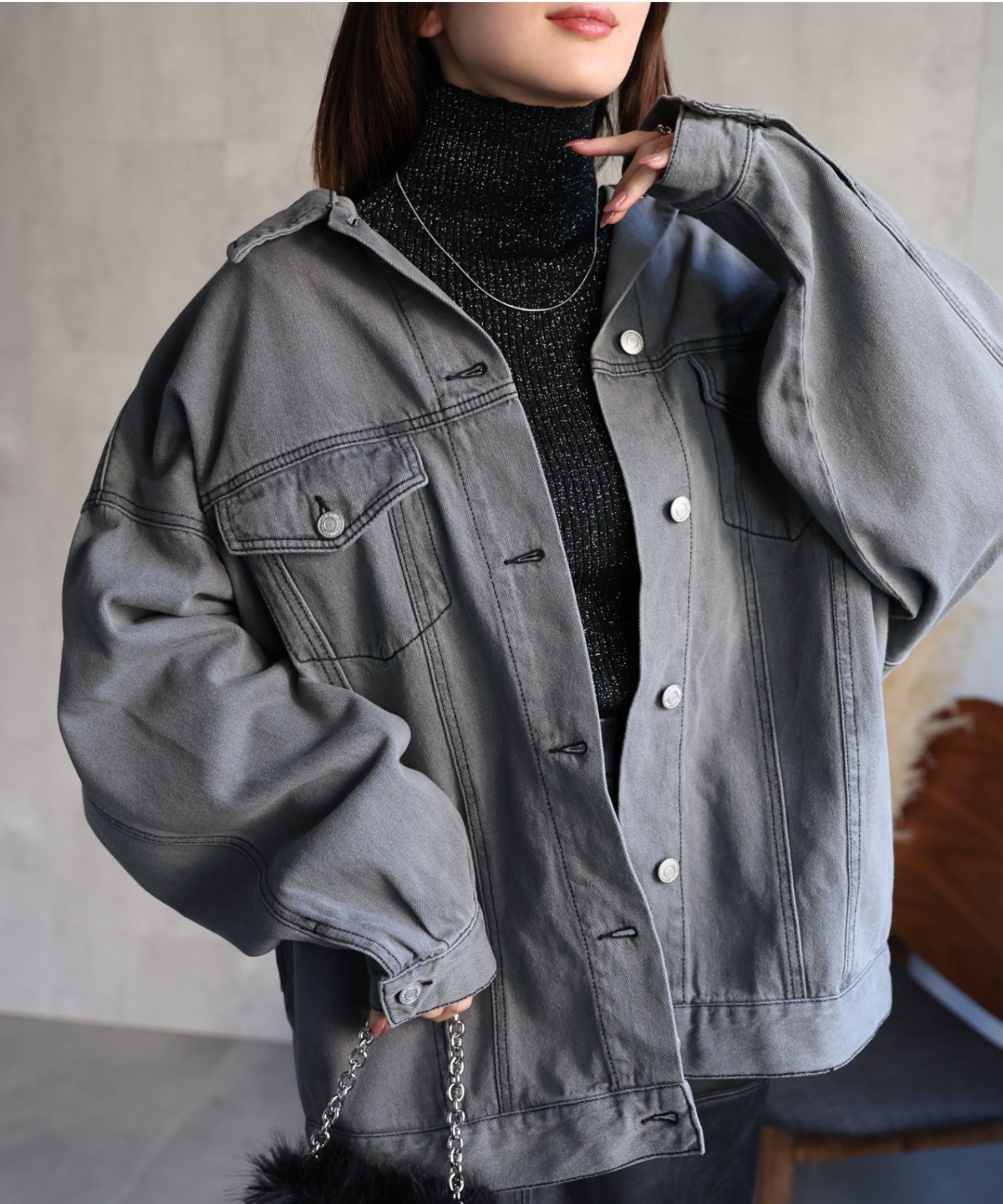 model：162cm 着用サイズ：F