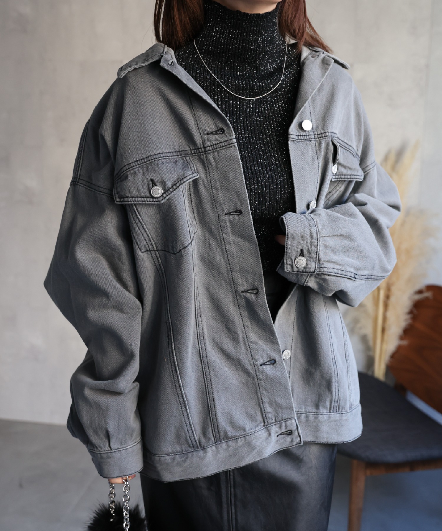 model：162cm 着用サイズ：F