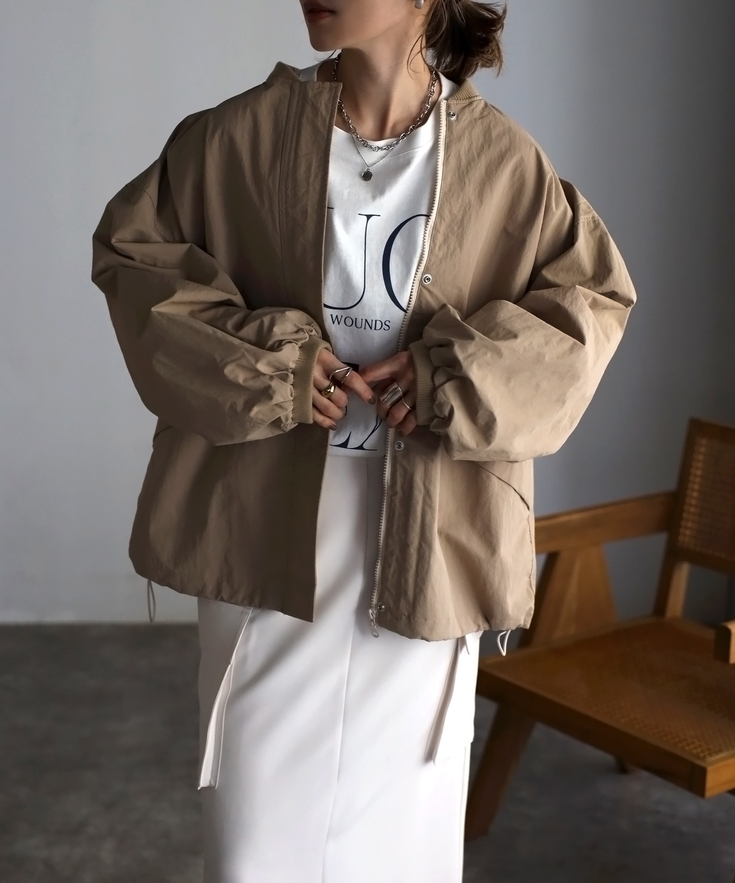 model：H165 着用サイズ：FREE
