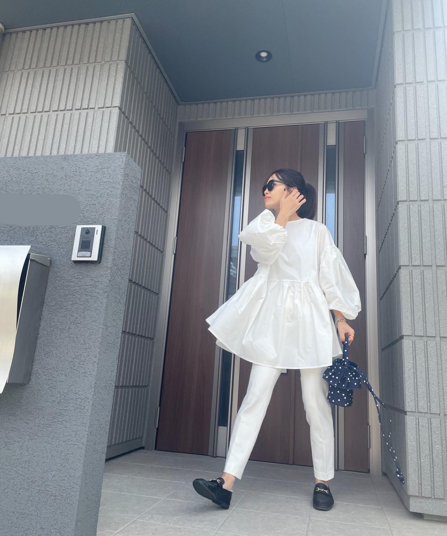 model：H157 着用サイズ：FREE