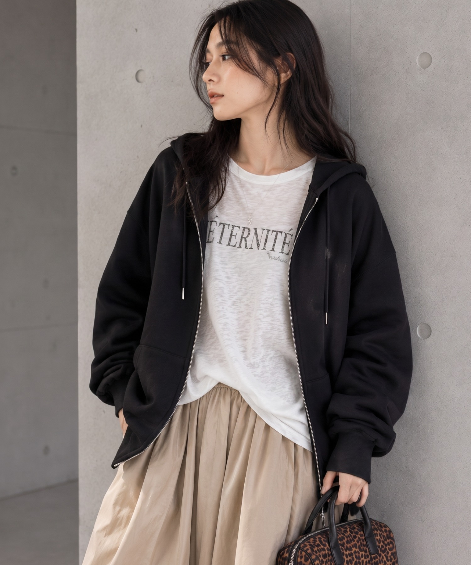 black チュニック丈ver.
モデル身長：157cm