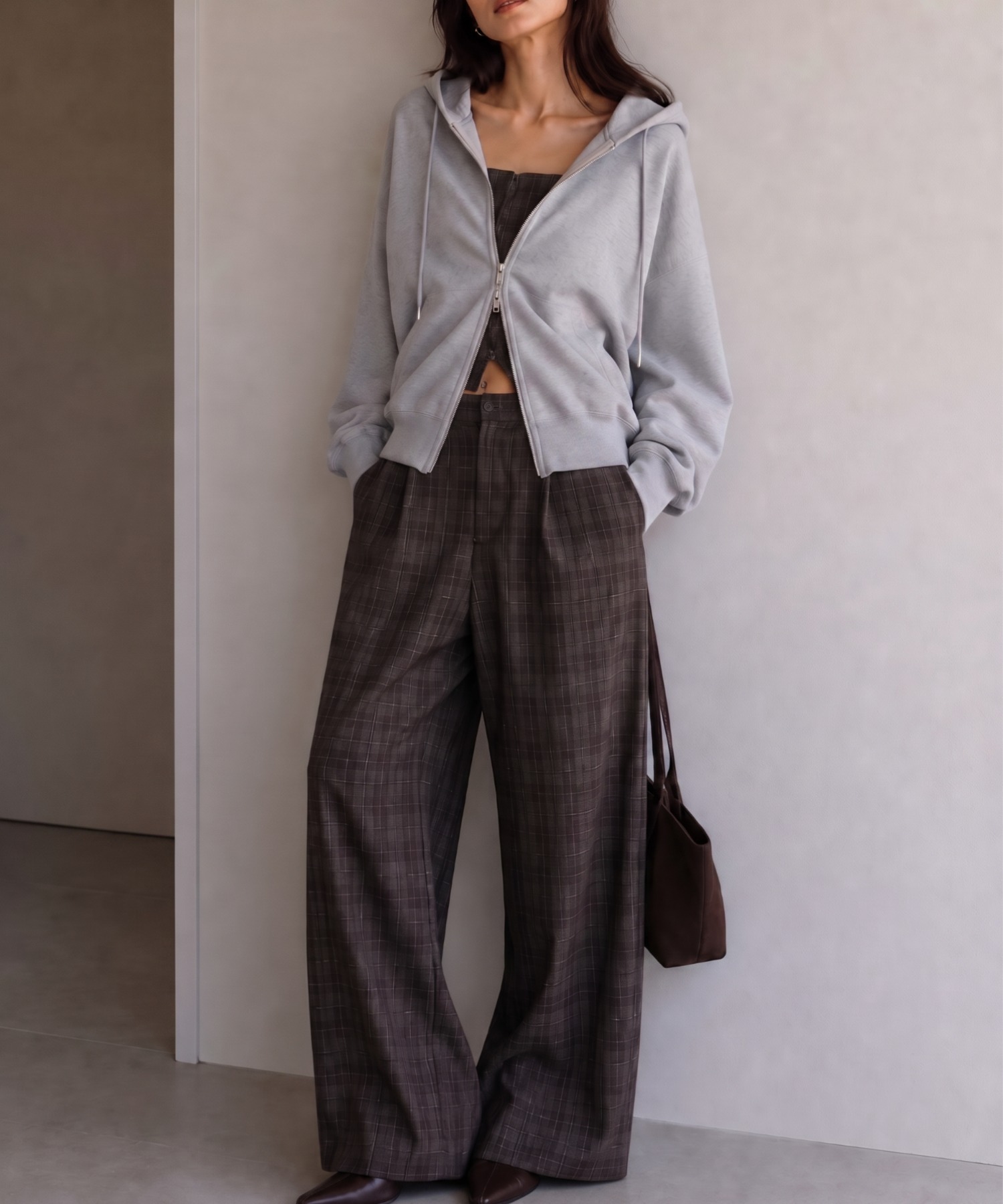 gray ショート丈ver.
モデル身長：157cm