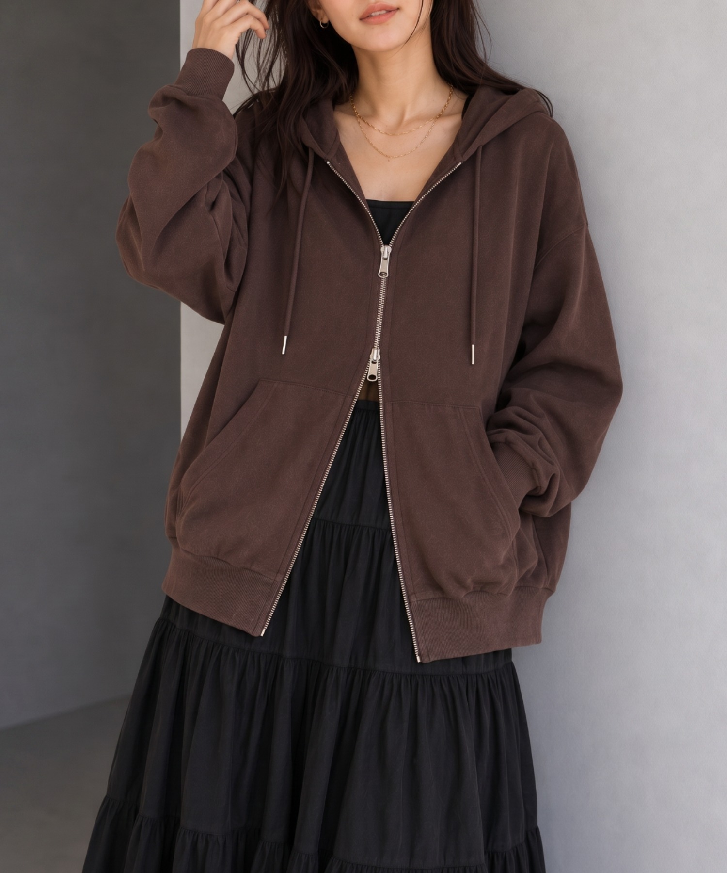 brown チュニック丈ver.
モデル身長：157cm
