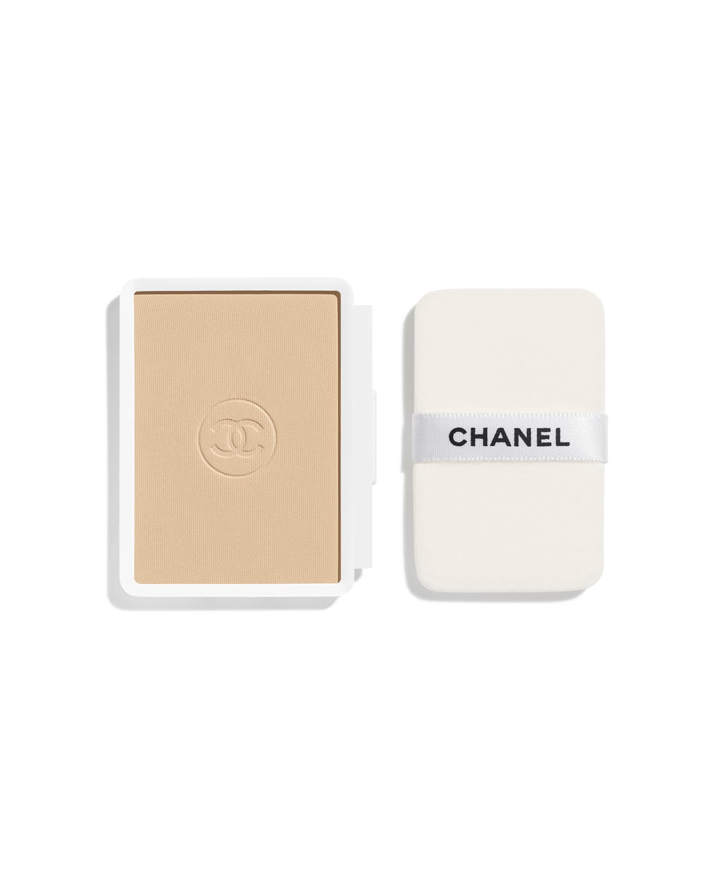 CHANEL�i�V���l���j�́u�� �u���� �u���C�g�j���O �R���p�N�g (���t�B��) �p�E�_���[ �t�@���f�[�V�����i��₩�Ȏd�オ��j �P���𒷎��ԃL�[�v – ����ی� – �C���̕ω��Ȃǂɂ��e�����甧����� SPF 25/PA+++�i�t�@���f�[�V�����j�v�bB20