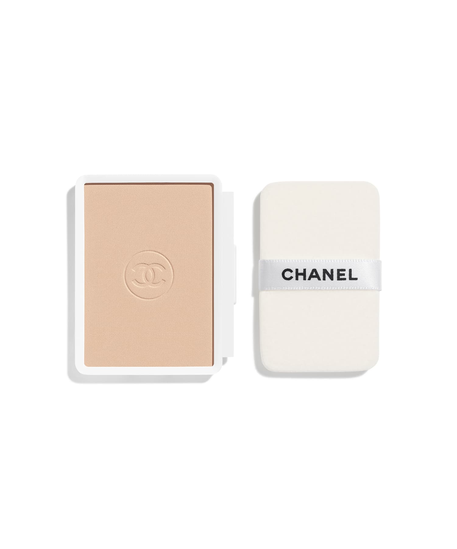 CHANEL�i�V���l���j�́u�� �u���� �u���C�g�j���O �R���p�N�g (���t�B��) �p�E�_���[ �t�@���f�[�V�����i��₩�Ȏd�オ��j �P���𒷎��ԃL�[�v – ����ی� – �C���̕ω��Ȃǂɂ��e�����甧����� SPF 25/PA+++�i�t�@���f�[�V�����j�v�bBR22