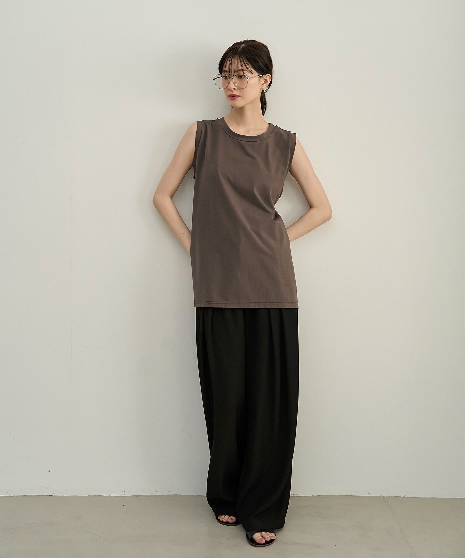 model：H166　着用サイズ：F