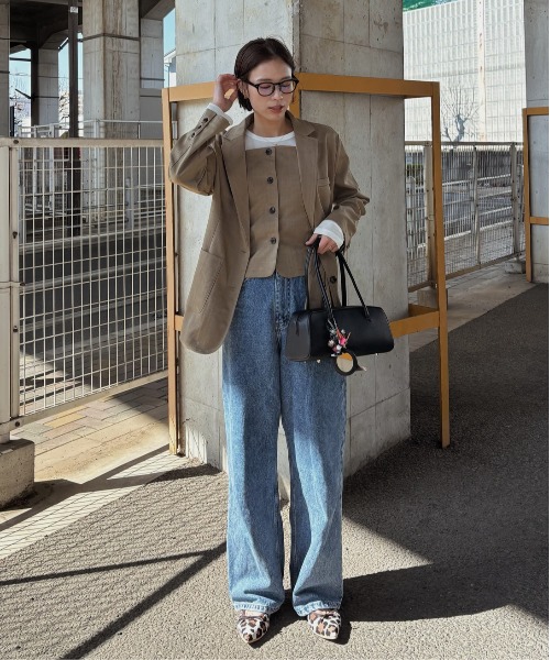 model：H165 着用サイズ：MT