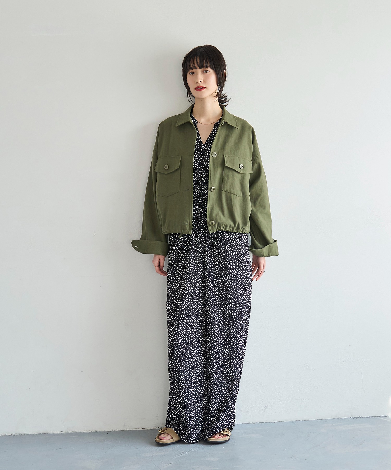 model：H166　着用サイズ：F