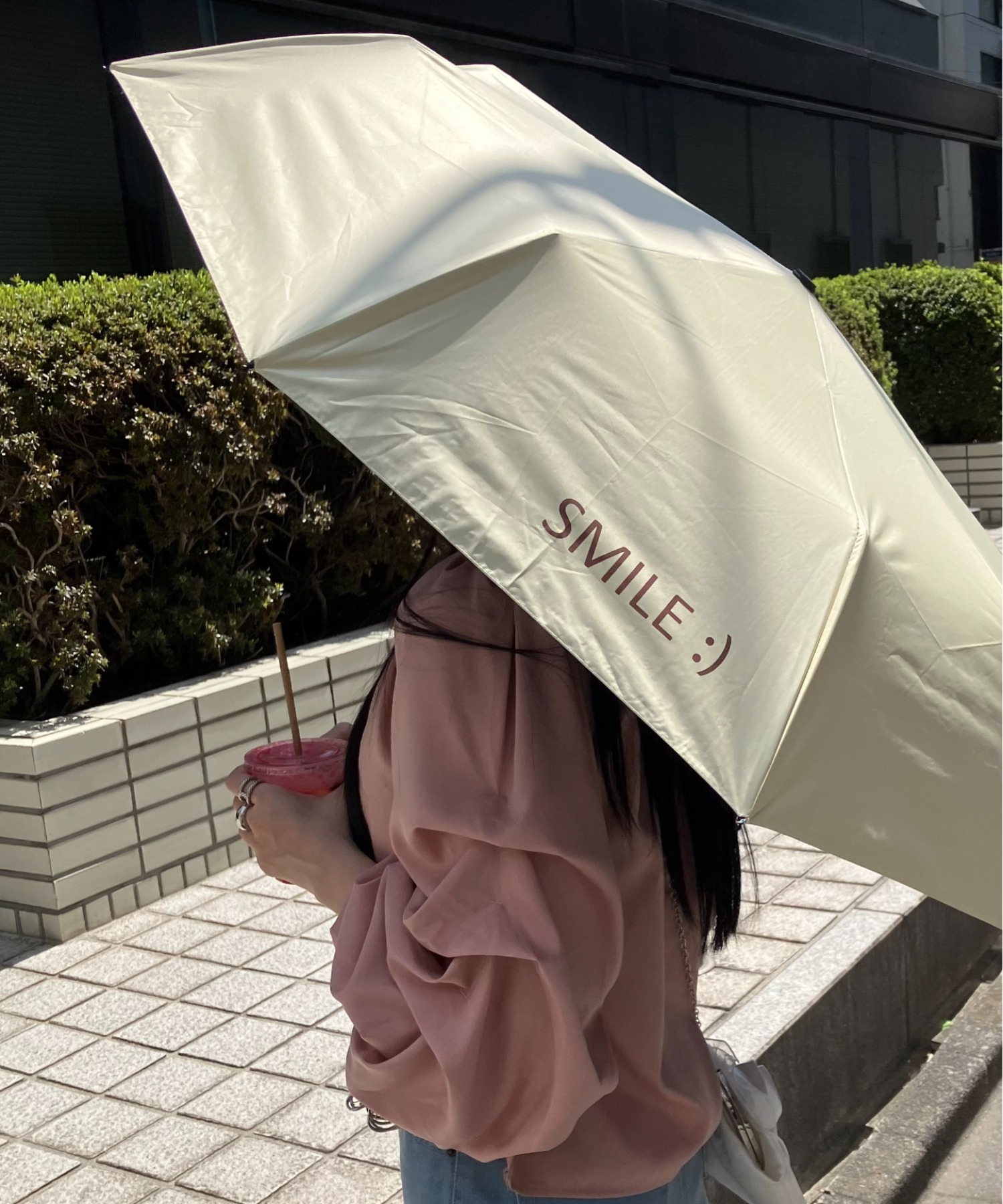 ライトイエロー系