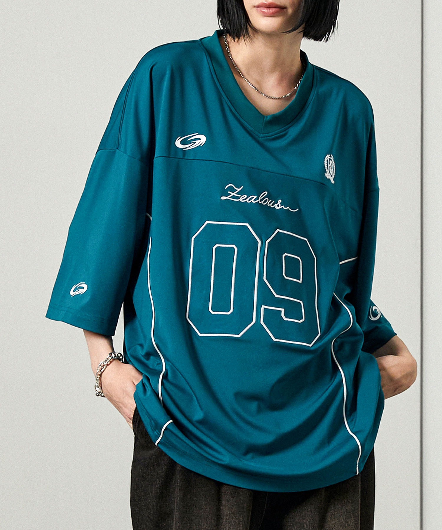 Alfred Alex】ゲームデザイン ナンバリング ビッグホッケーTシャツ