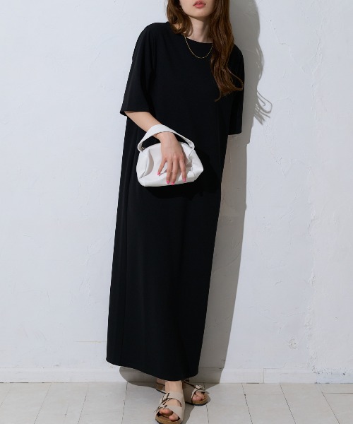 model：163cm / size：F