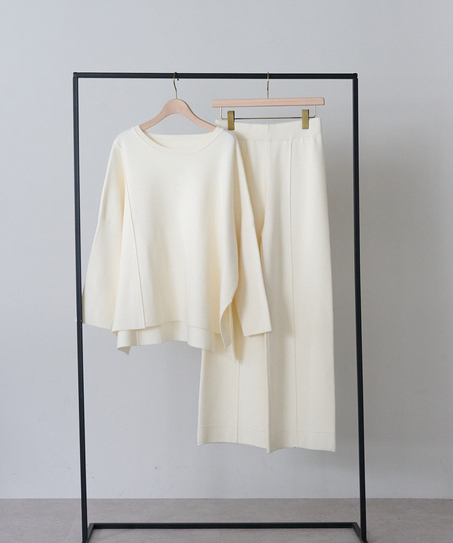 Off-White