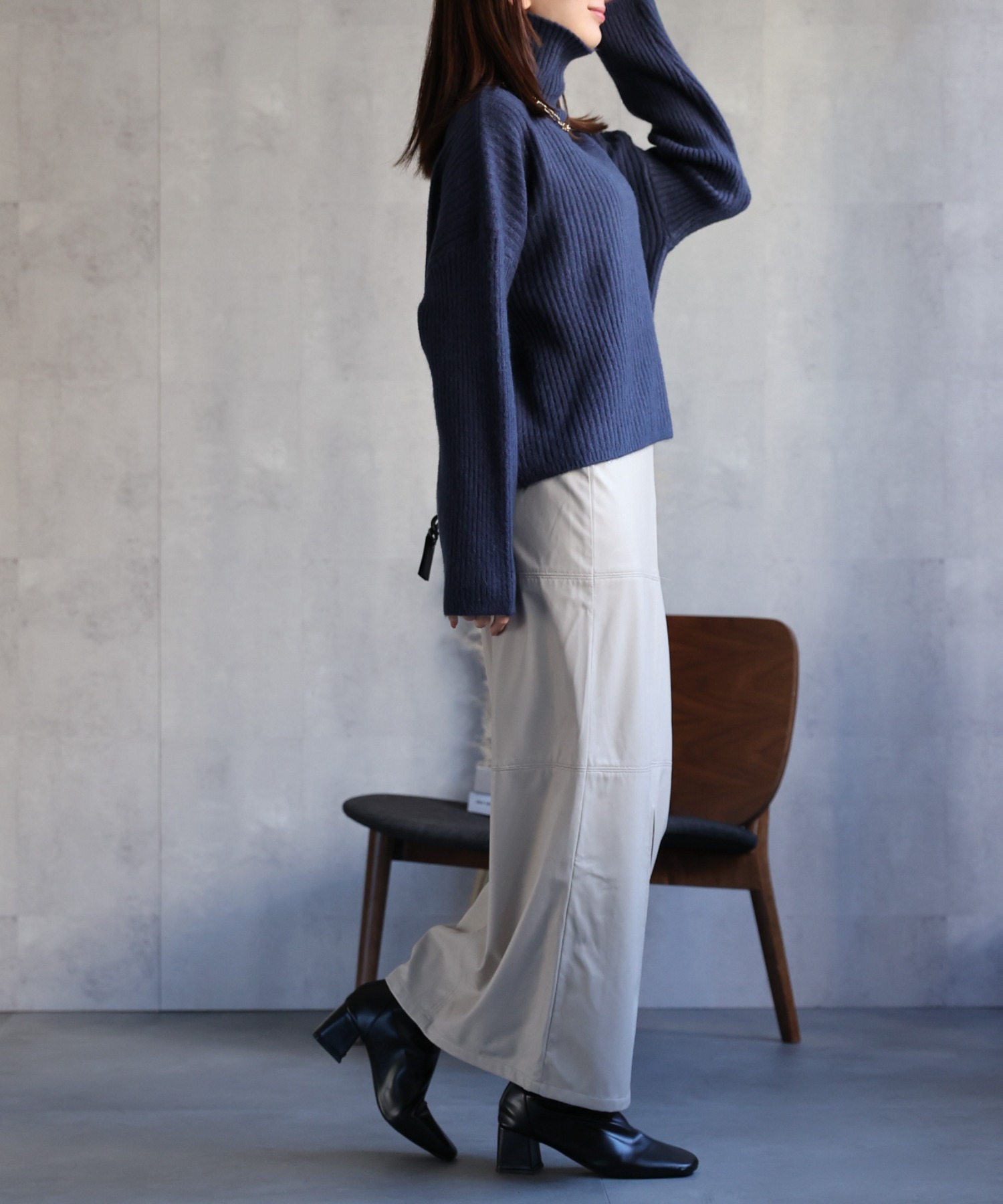 model：162cm 着用サイズ：F