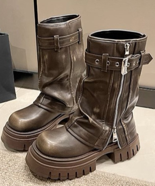 A'GEM/9 × .kom 『.KOM/ドットケーオーエム』 ジップブーツ .KOM│A