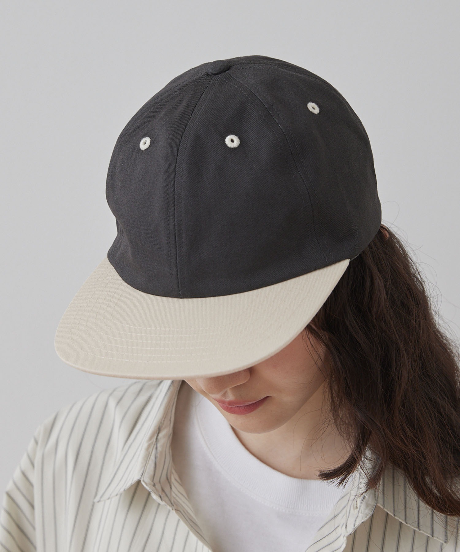 Unblend】バイカラー フラットキャップ Unblend│MONO-MART