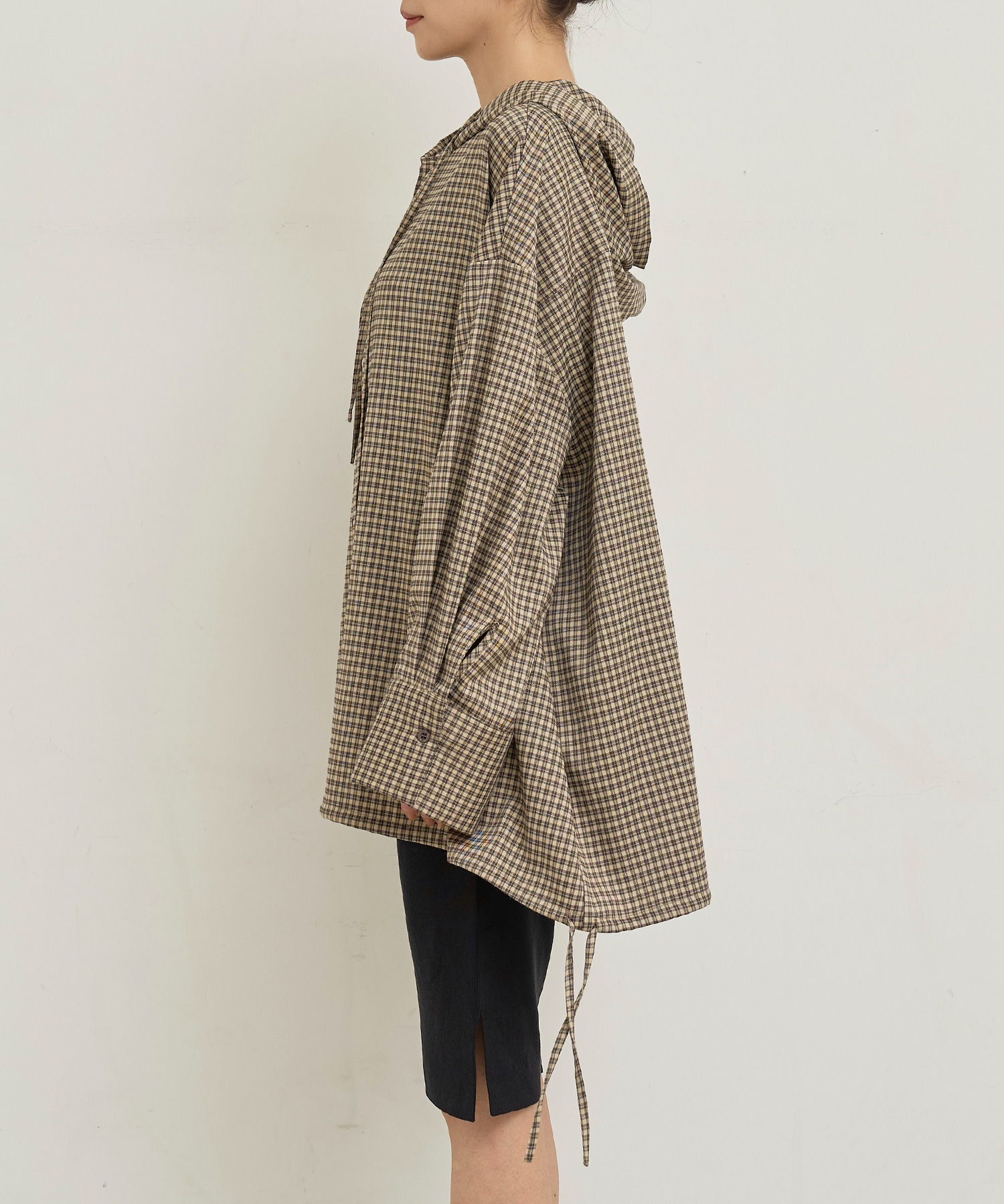 model：H162　着用サイズ：F