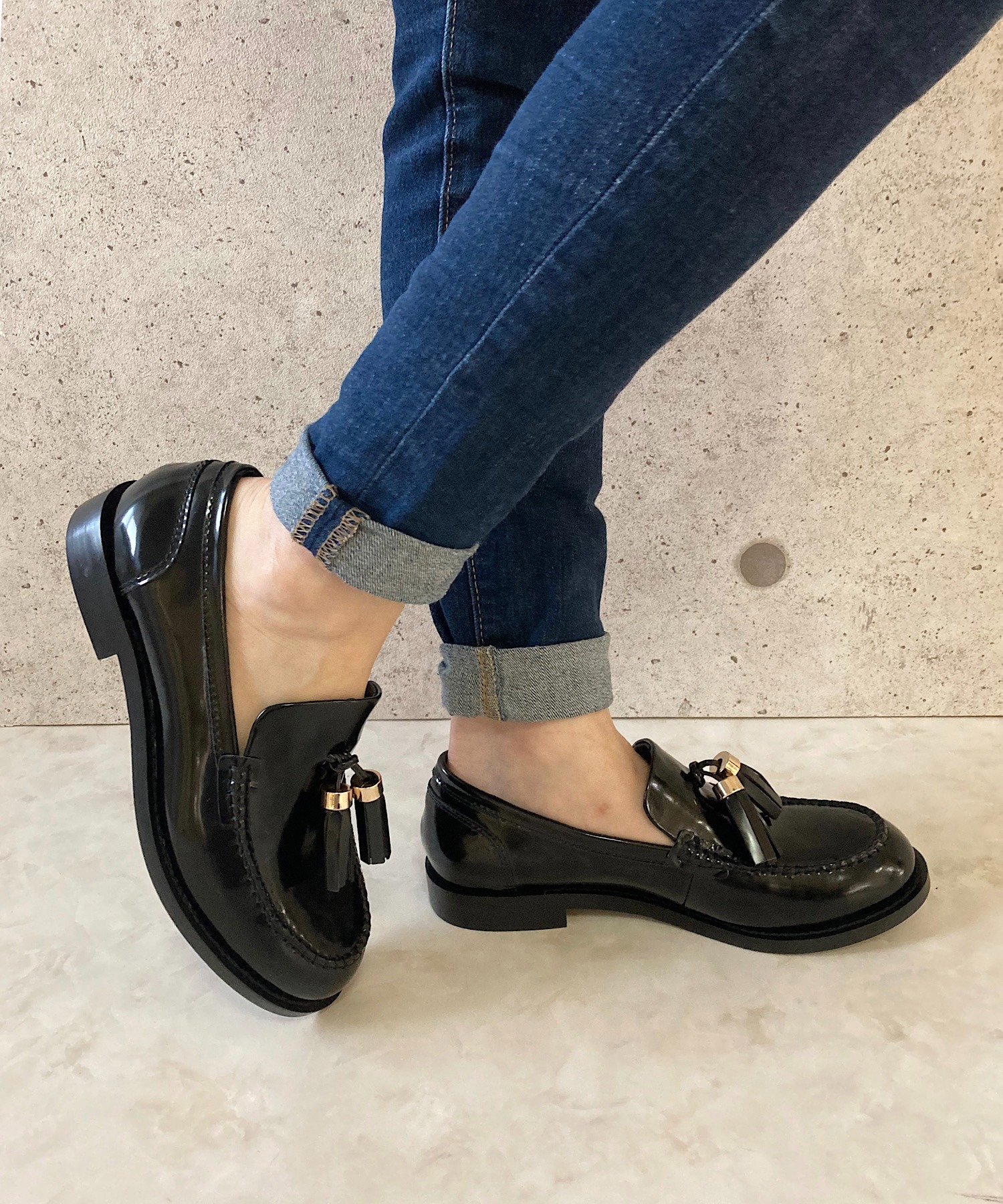 【美品】ジェフリーキャンベル エナメル スタッズ タッセル ローファー 革靴 ジェフリーキャンベル エナメル スタッズ タッセル ローファー