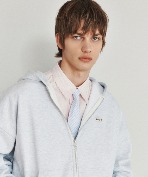 HET — Signature Hoodie Zip‑Up (M/GREY)