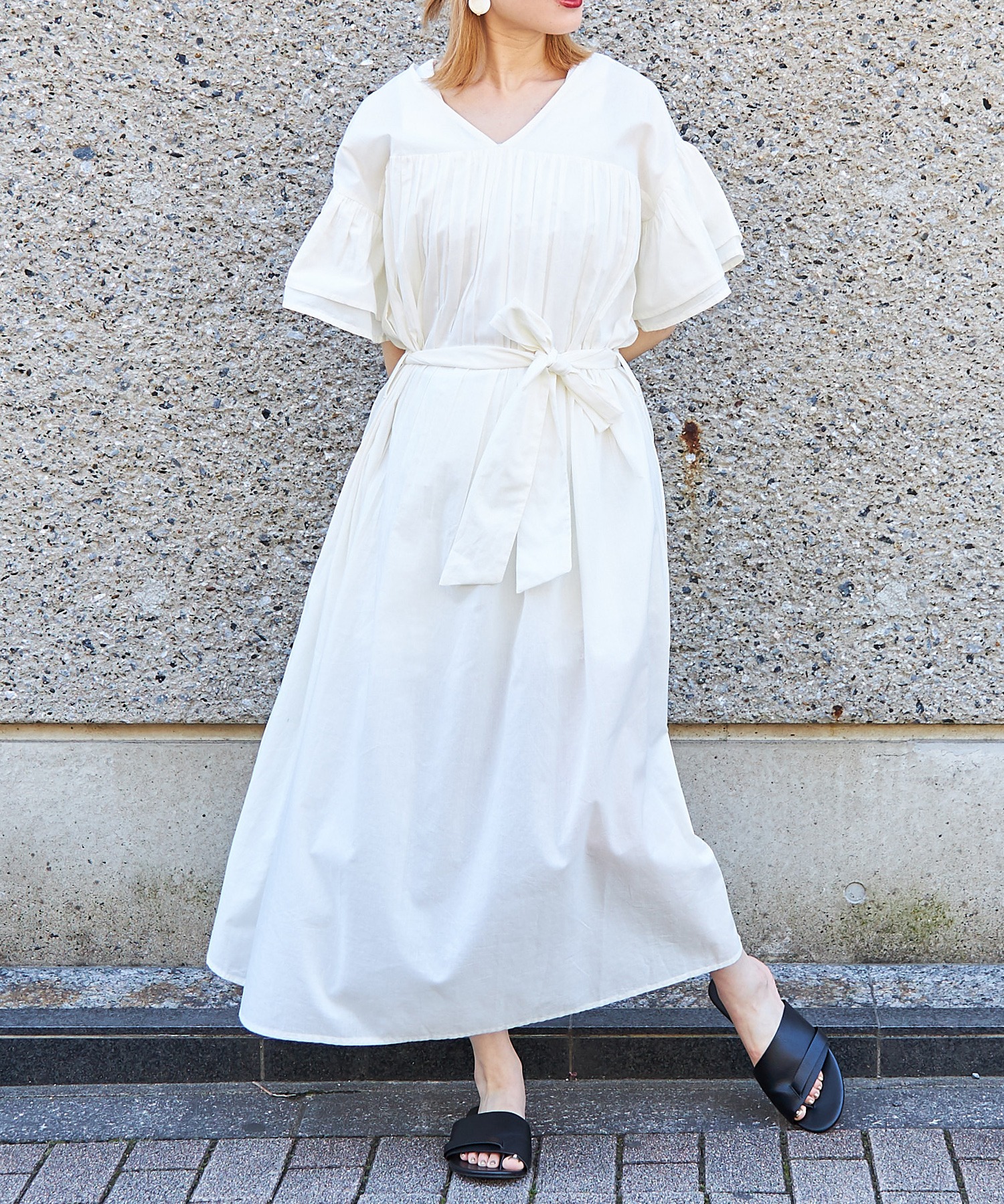model：158cm / size：F