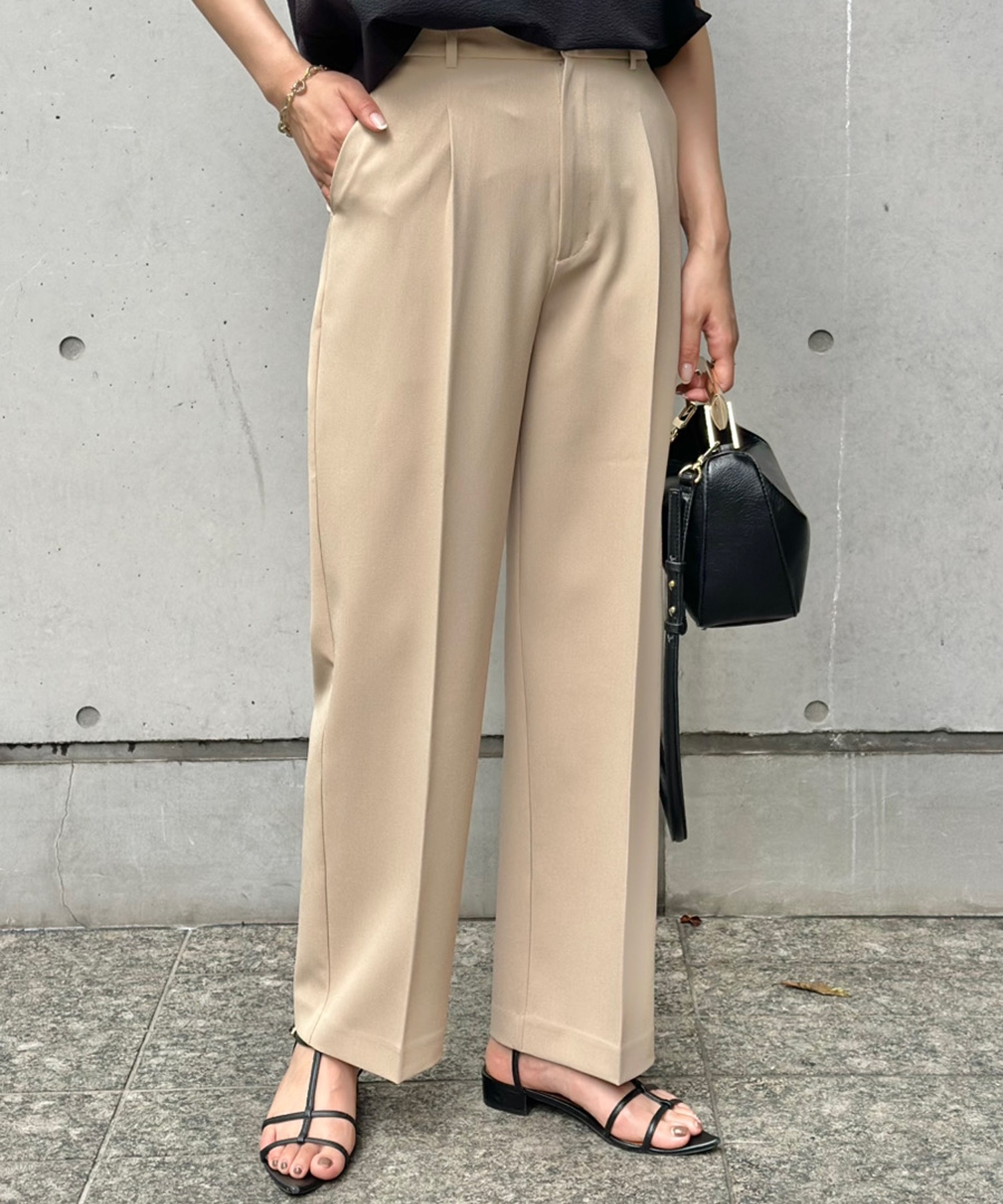 リネンライクタックワイドパンツ Emma Taylor│STYLEDOOR スタイルドア