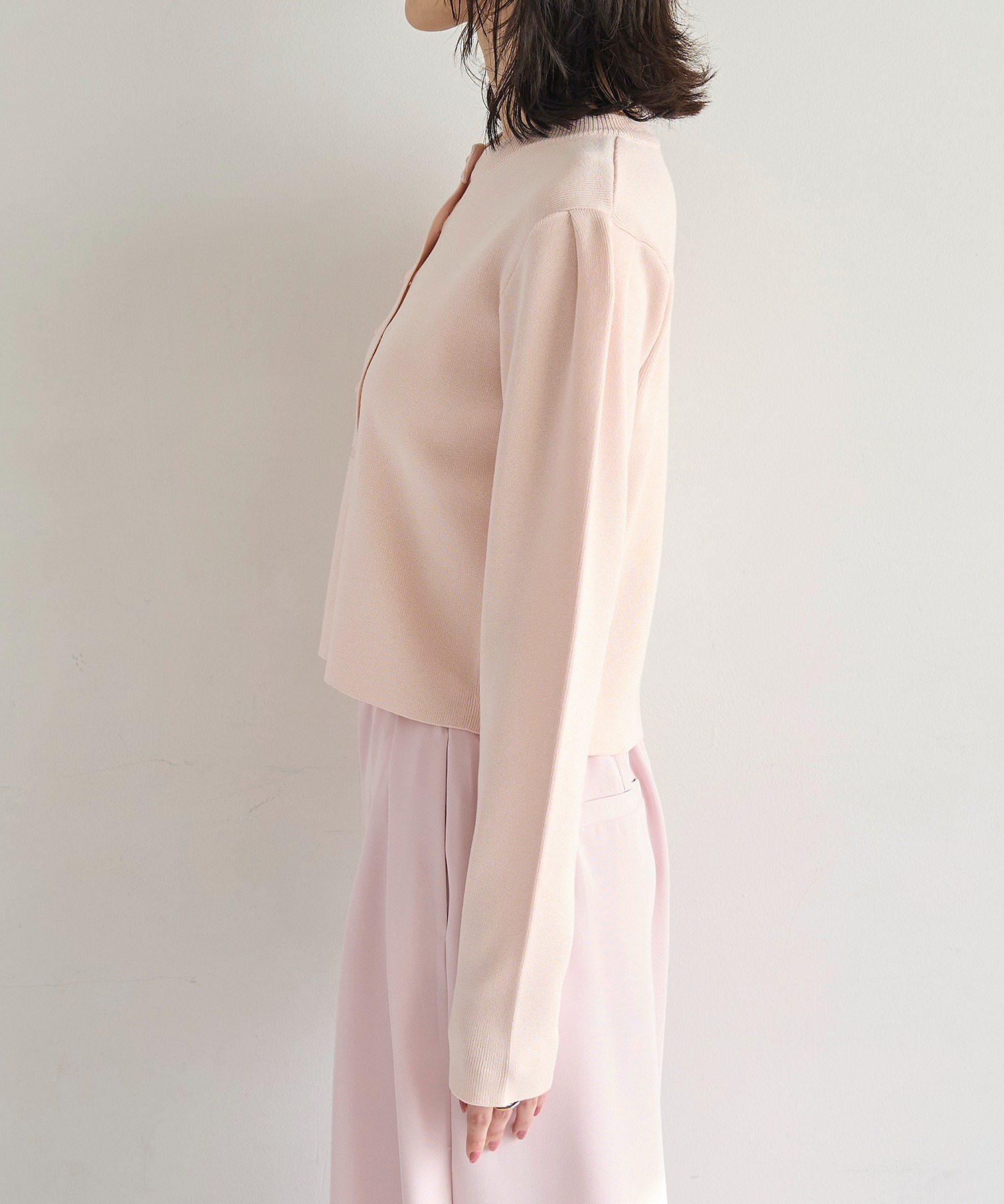 model：H166　着用サイズ：F