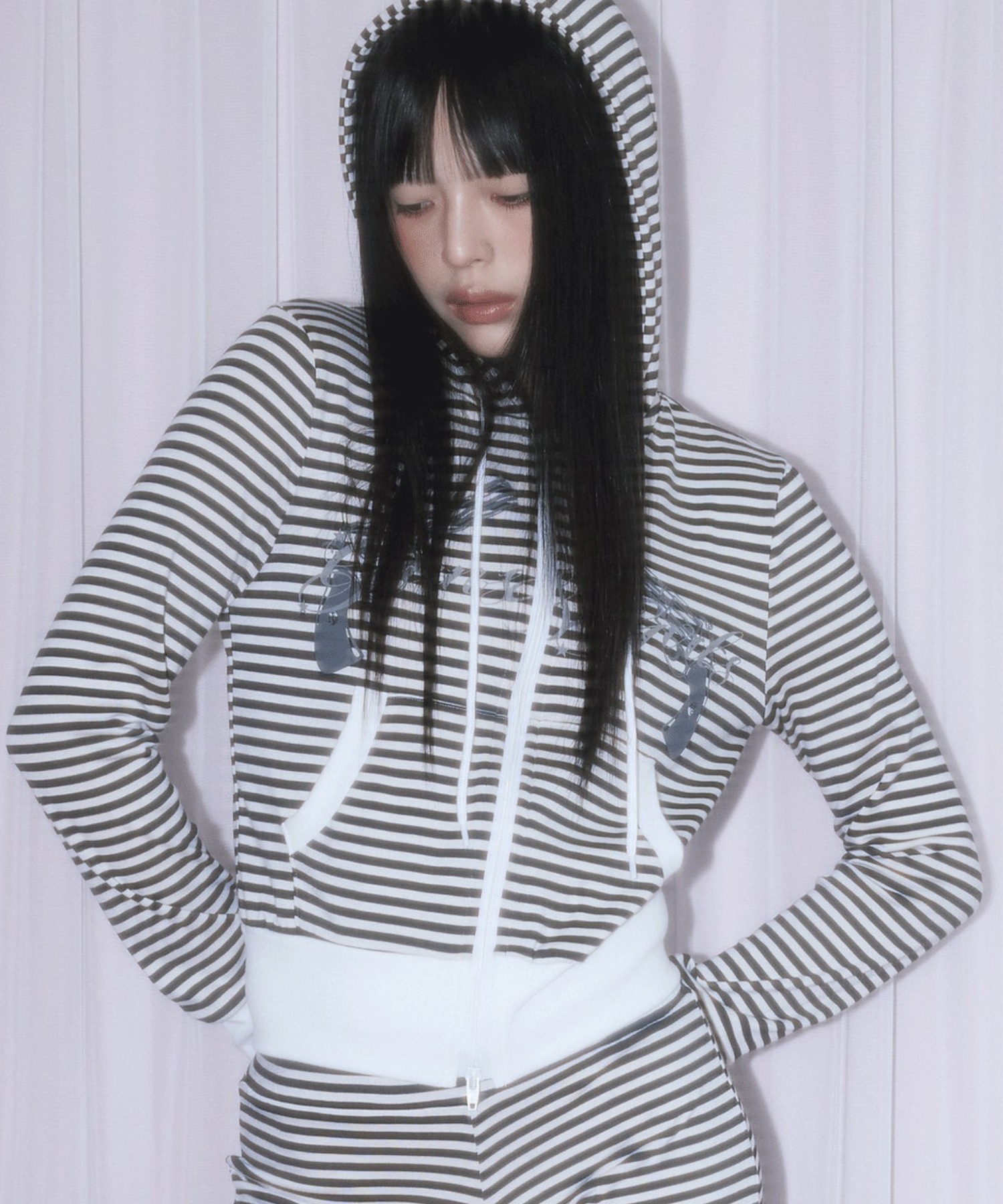 A'GEM/9 × .kom 『NIIER NOR/ニーアノア』 REVOLVER STRIPE HOOD ZIP