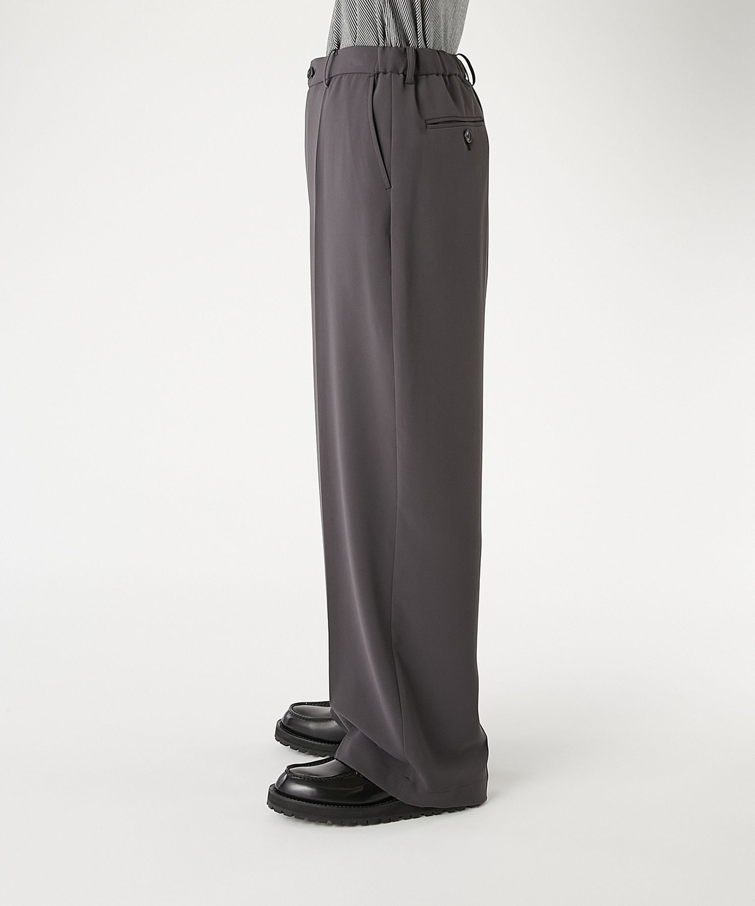 CENTER SEAM WIDE TROUSERS N.HOOLYWOOD COMPILE│N-HOOLYWOOD.COM