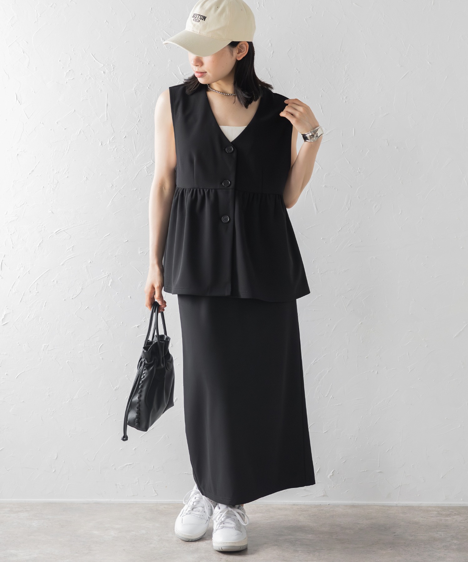 model：H157 着用サイズ：M