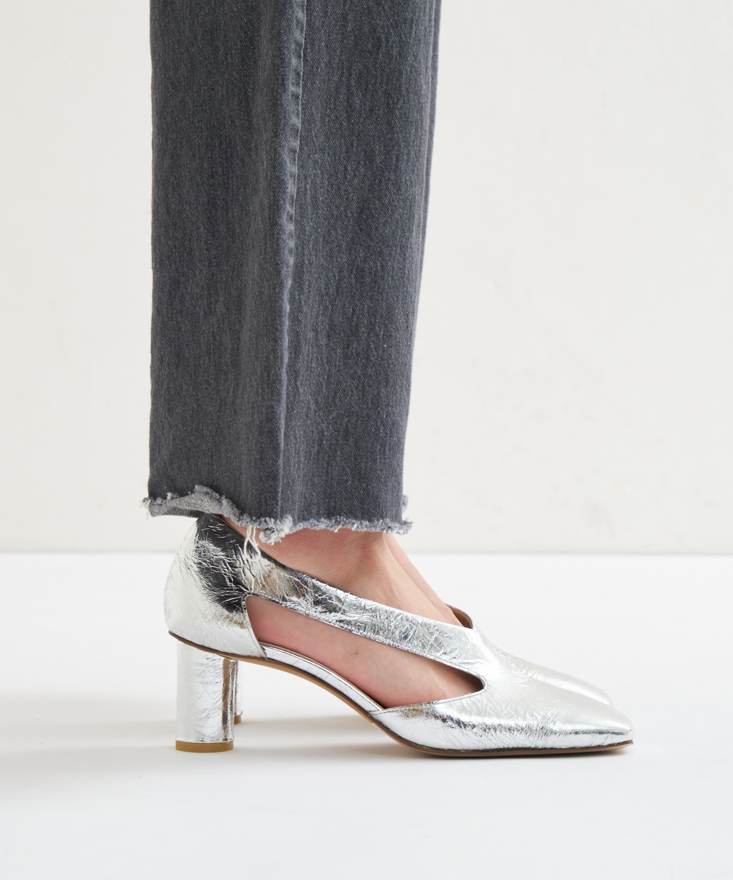 ルタロン GRISE6cmレザーARTYアシメカットセパレート GRISE6cmレザーARTYアシメカットセパレート