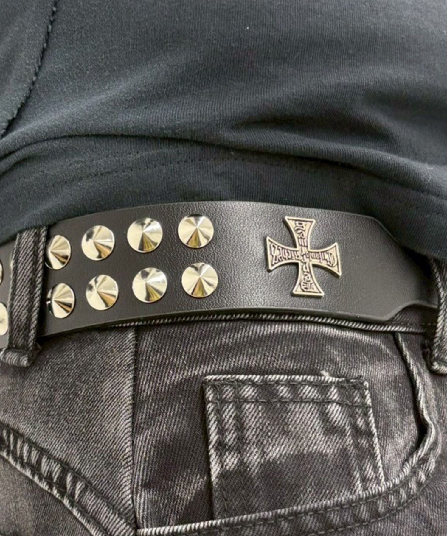 ARULE/アルール』 Cross Stud Belt/クロススタッズベルト ARULE│A'GEM