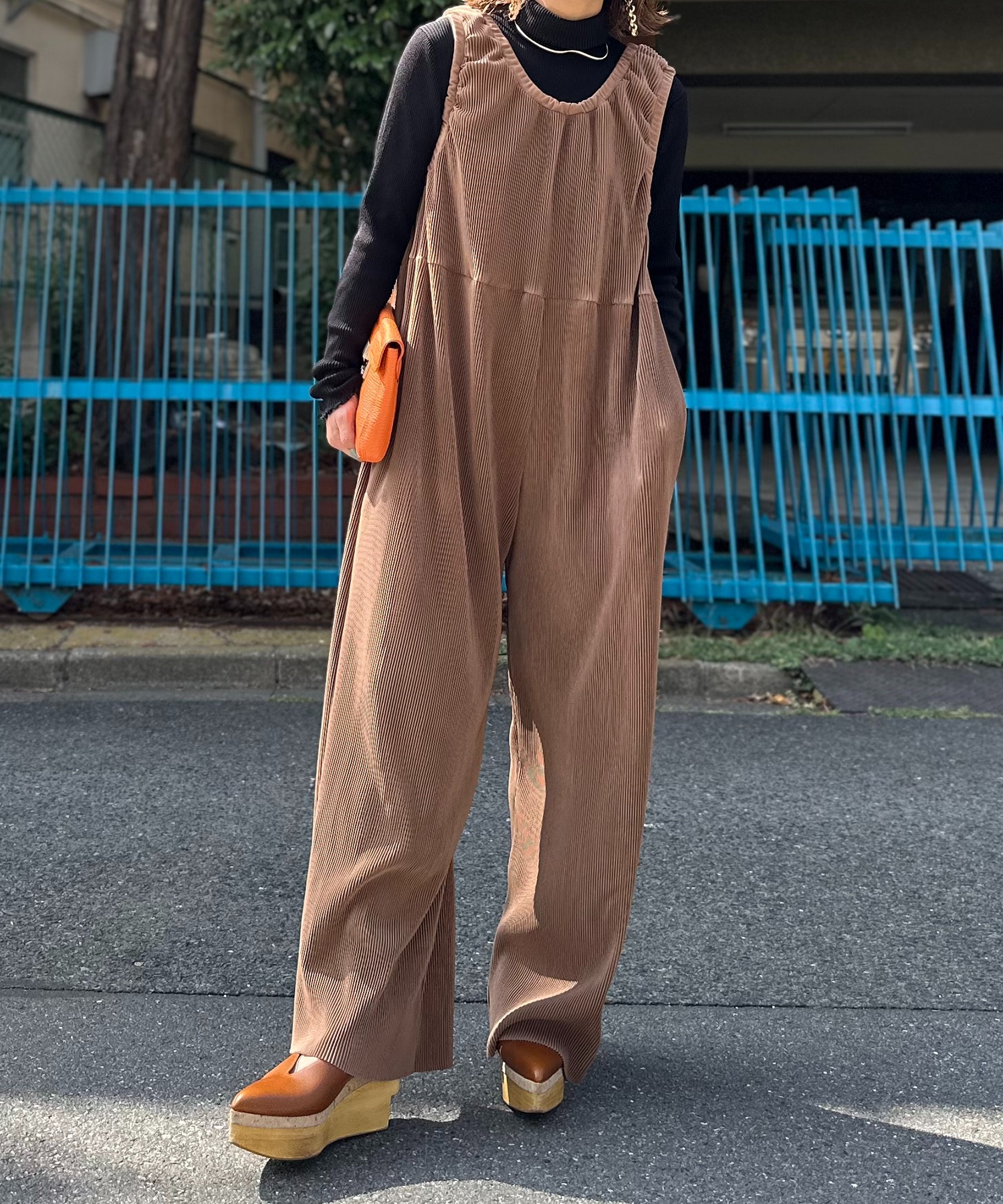 ブラウン
model:154cm 着用サイズ:FREE