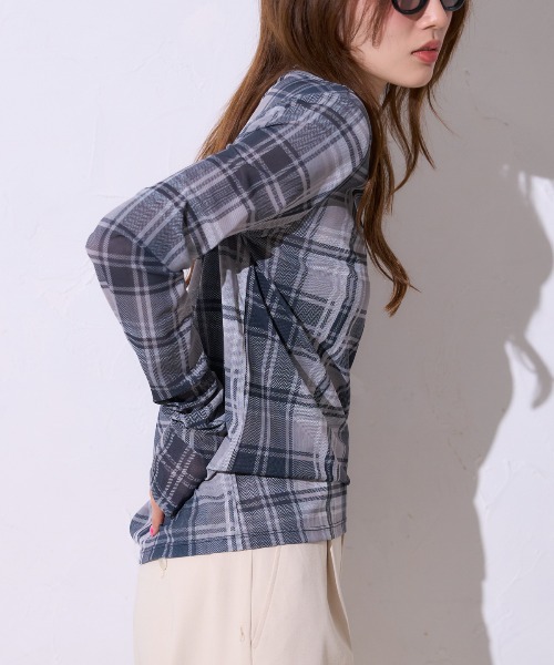 model：163cm / size：F