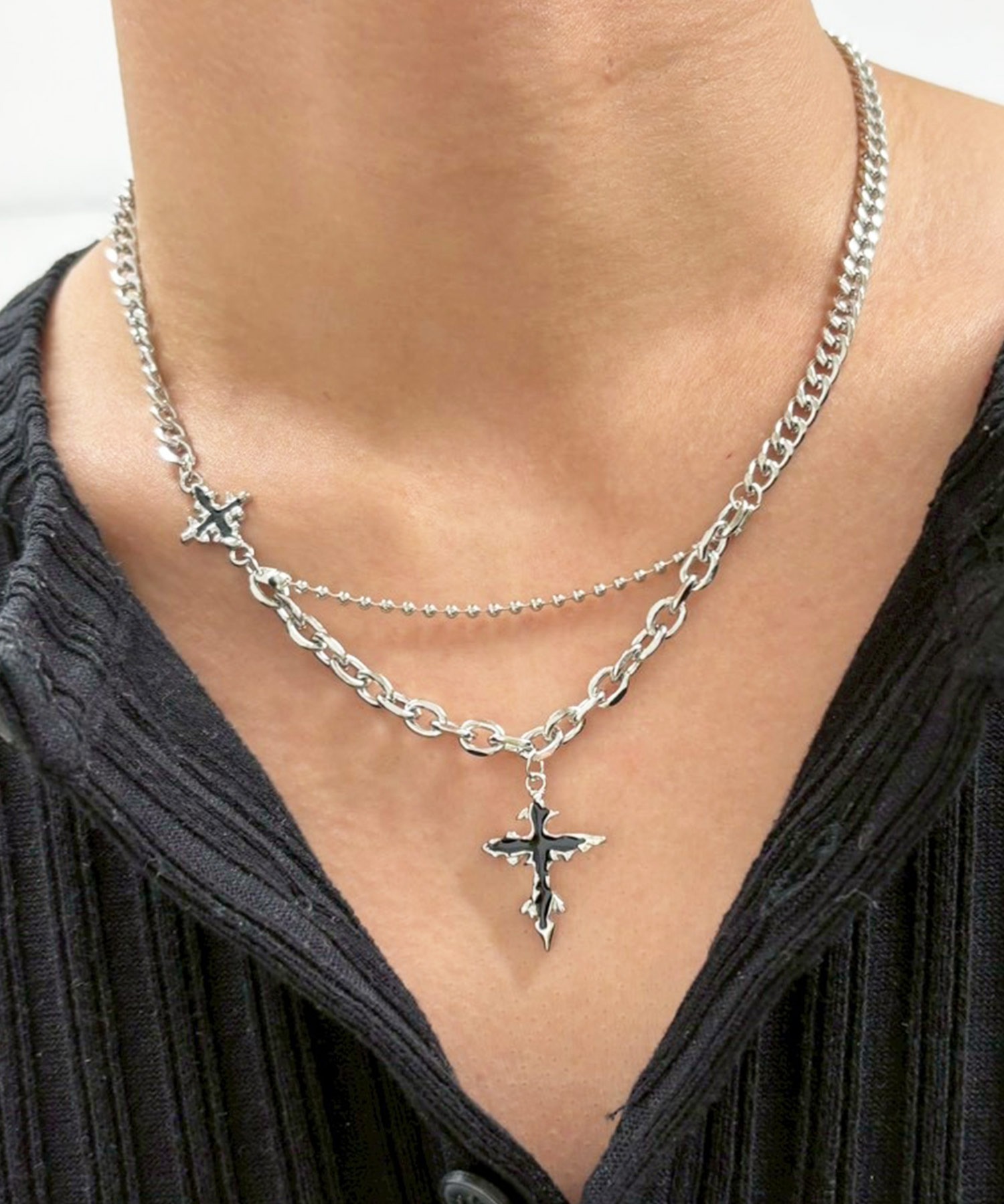 ARULE/アルール』 Double Cross Chain Necklace/ダブルクロスチェーン