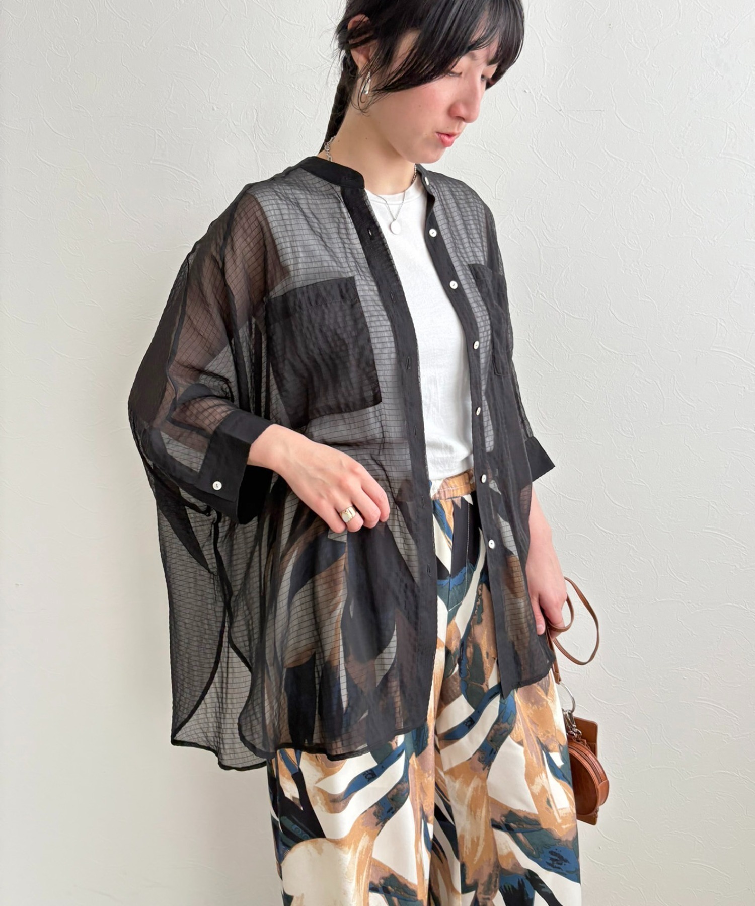 バイカラーシアーシャツ LHELBIE│Eimee Law & LHELBIE 公式オンライン