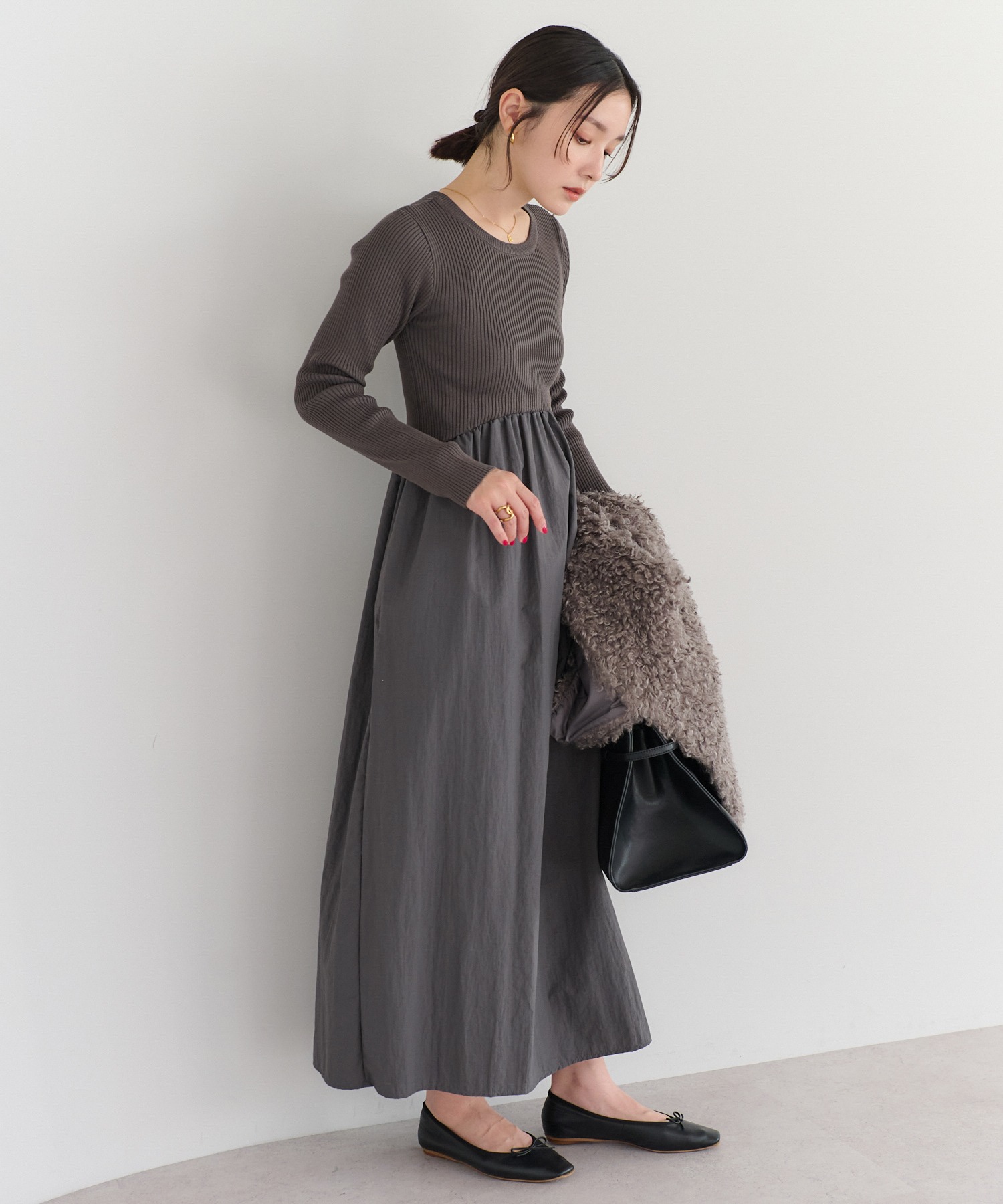 model：H163 着用サイズ：FREE