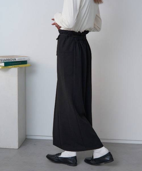 model：164cm / size：F / ブラック