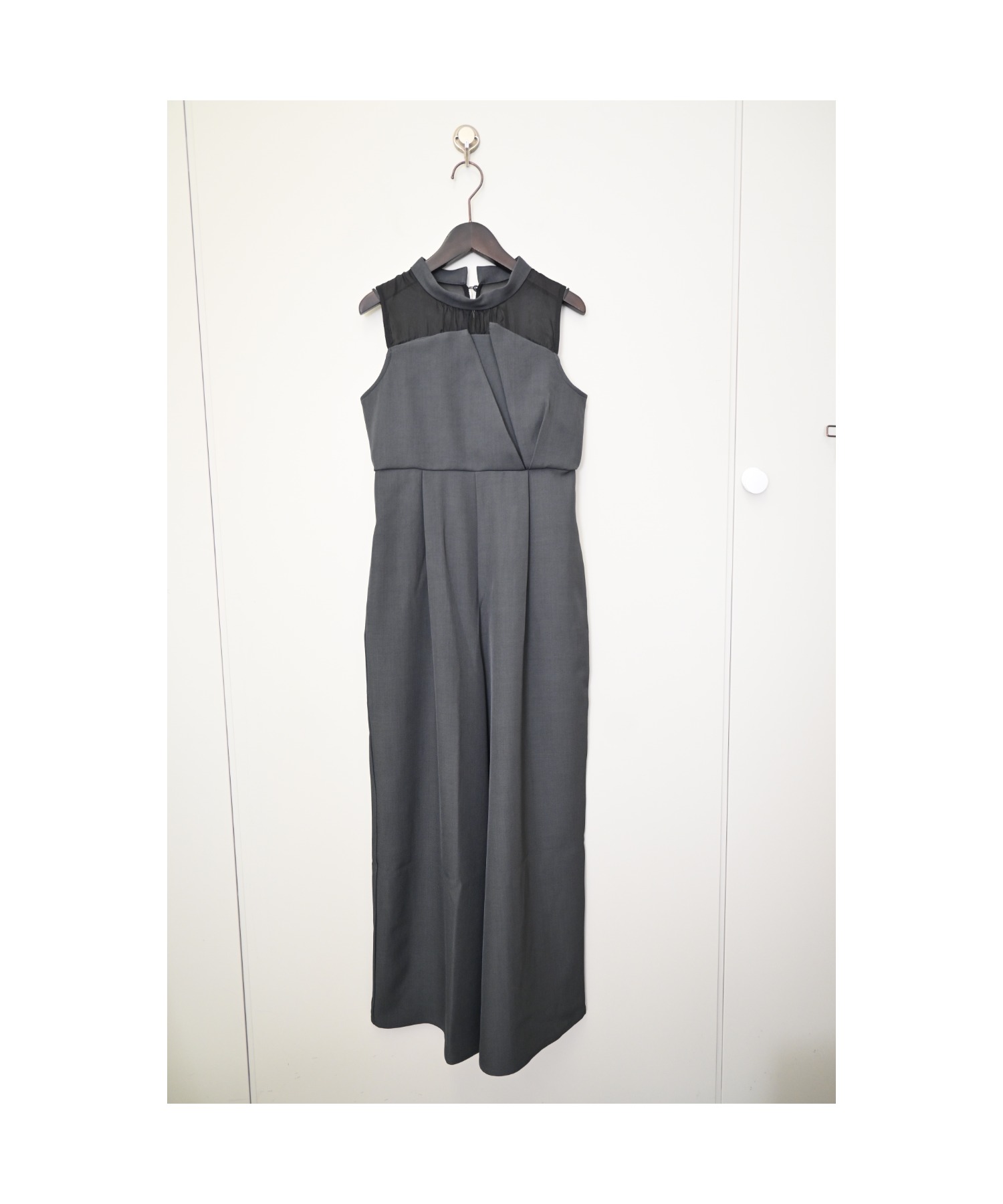 サイズ：FREE　チャコールグレー