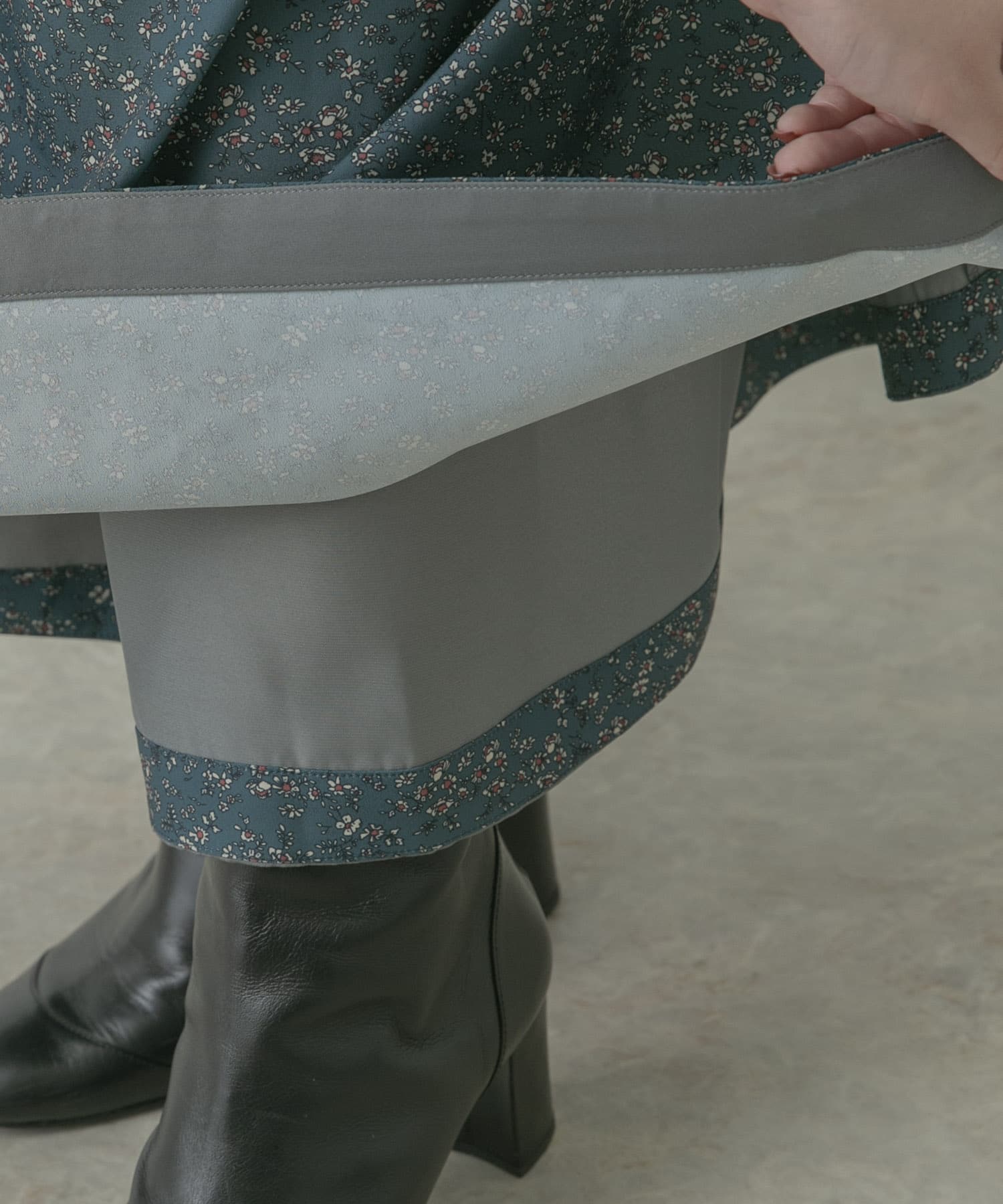 ファッション通販 Urban Research Rossoフラワープリント サテンリバーシブルワンピース Sk Works Co Jp