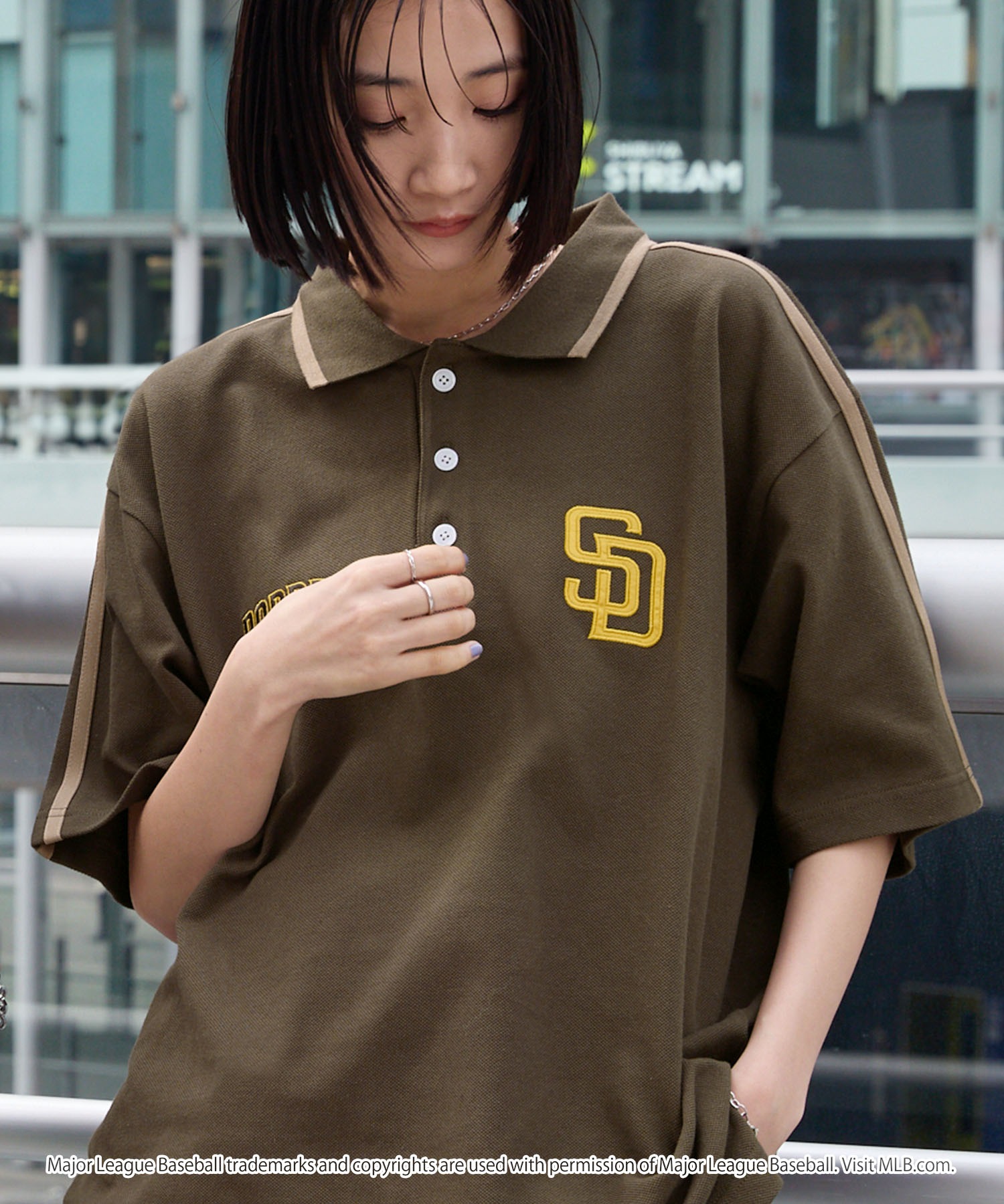 新品 ロアーガンズ AddElm ロゴスタッズワッペン ニットポロシャツ L相当 roarguns - 新品 ロアーガンズ AddElm ロゴスタッズワッペン