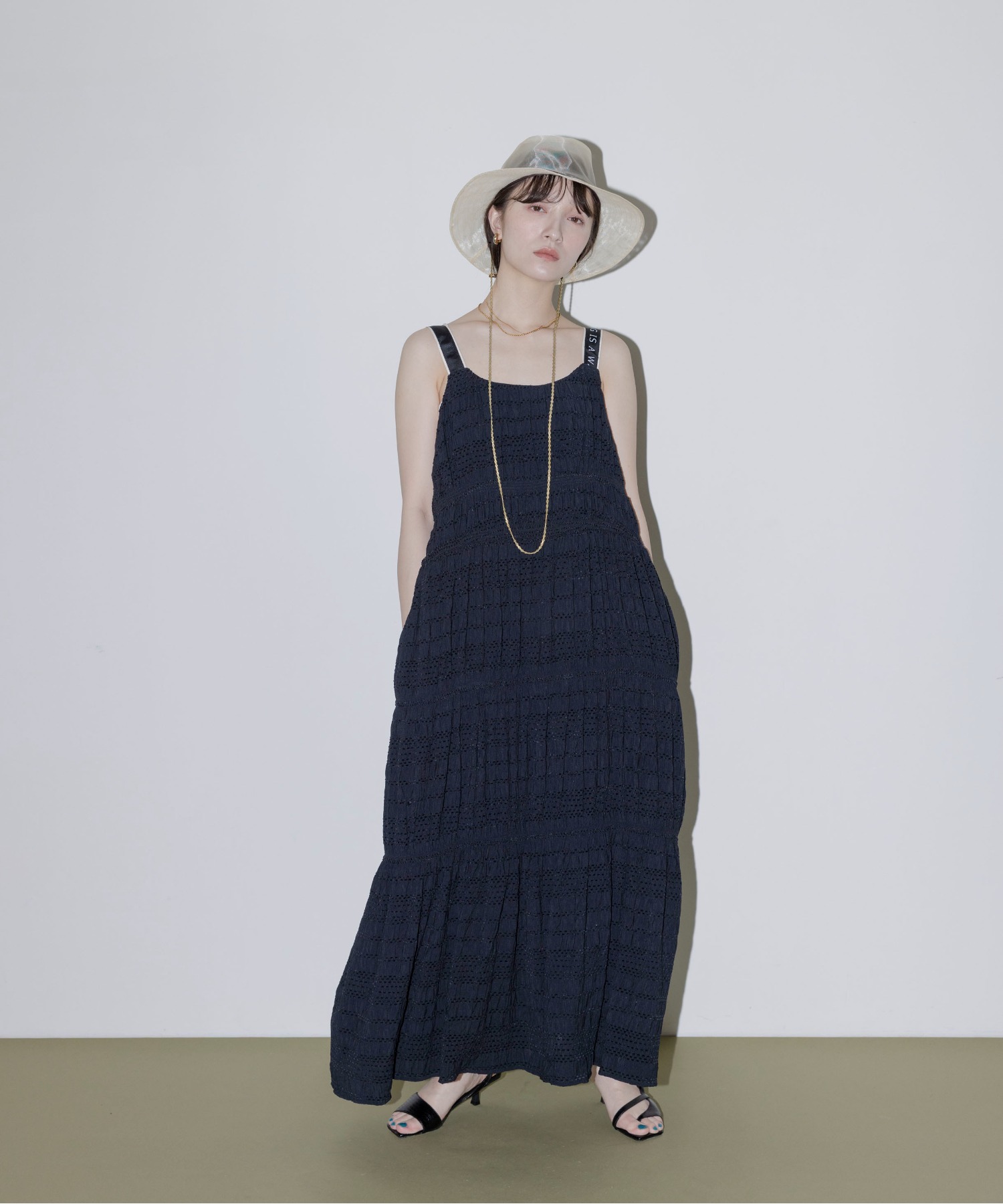 ロゴテープ シャーリングジャガードワンピース Eimee Law│Eimee