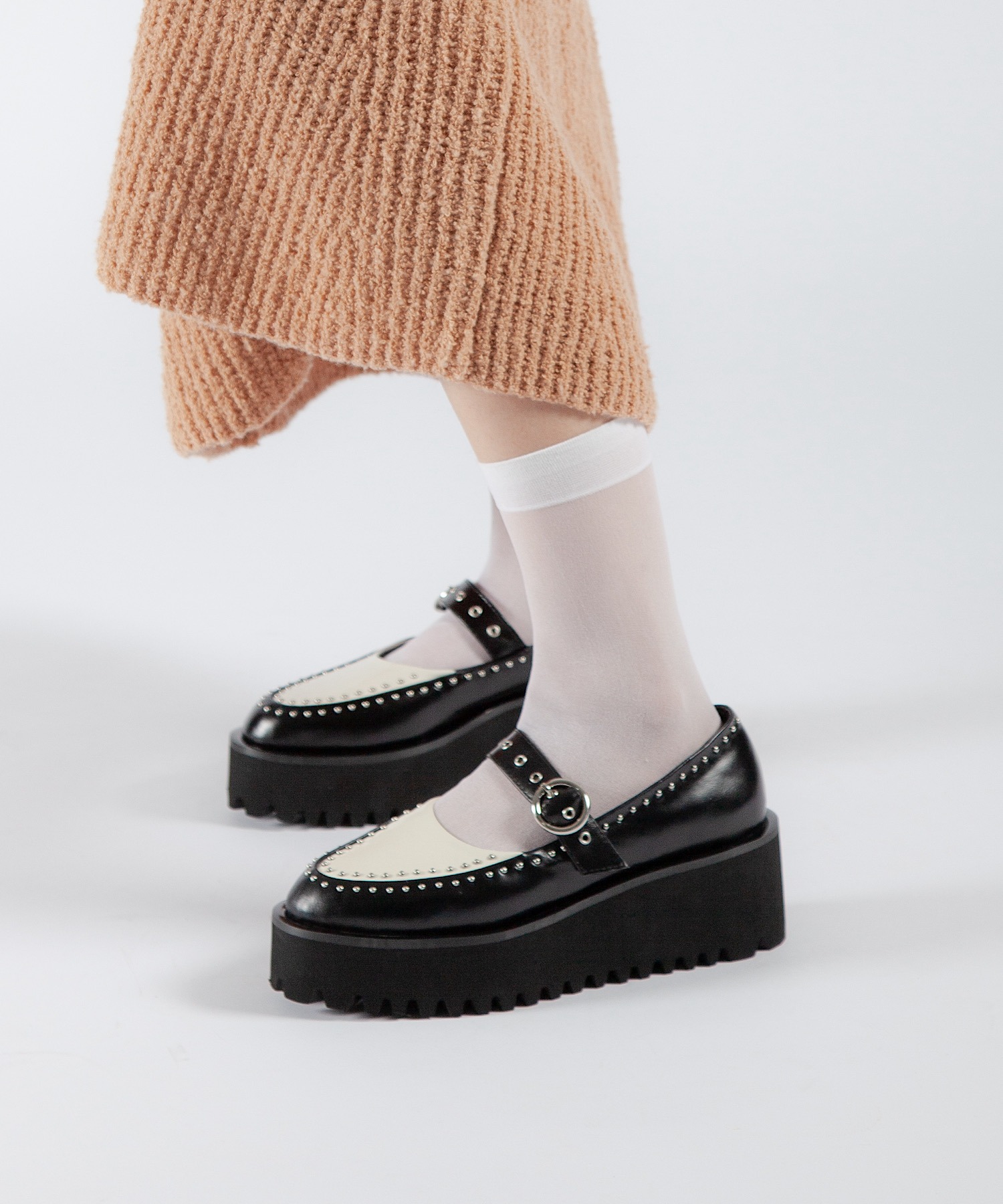 ジェフリーキャンベル　レディースシューズ　ブラック　サイズ36 ジェフリーキャンベル Jeffrey Campbell 蹄ヒール レースアップ