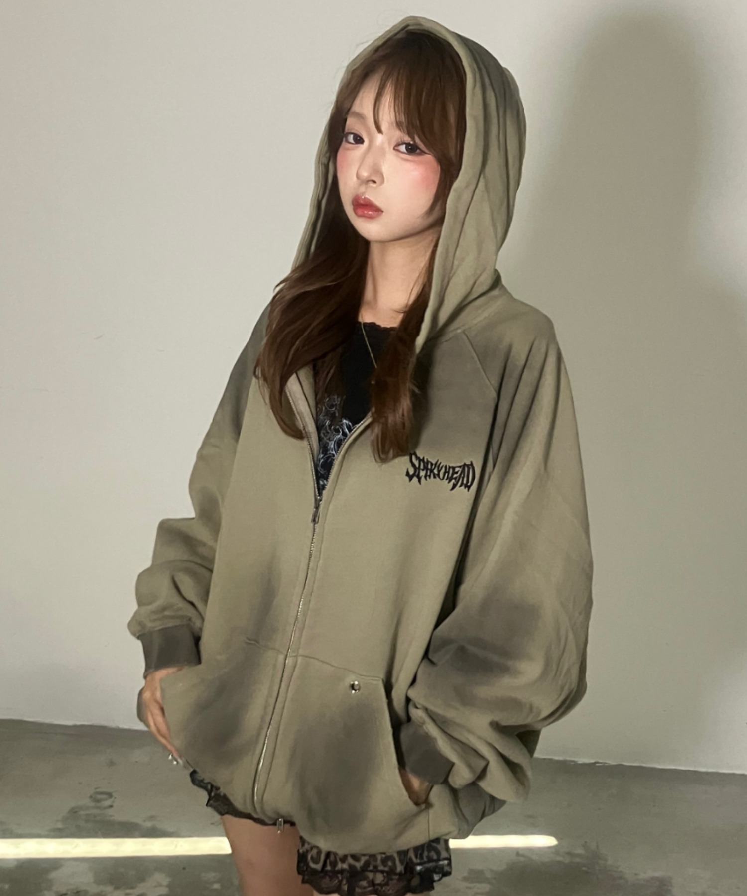 A'GEM/9 × .kom 『ARULE/アルール』 バックワッペンジップ