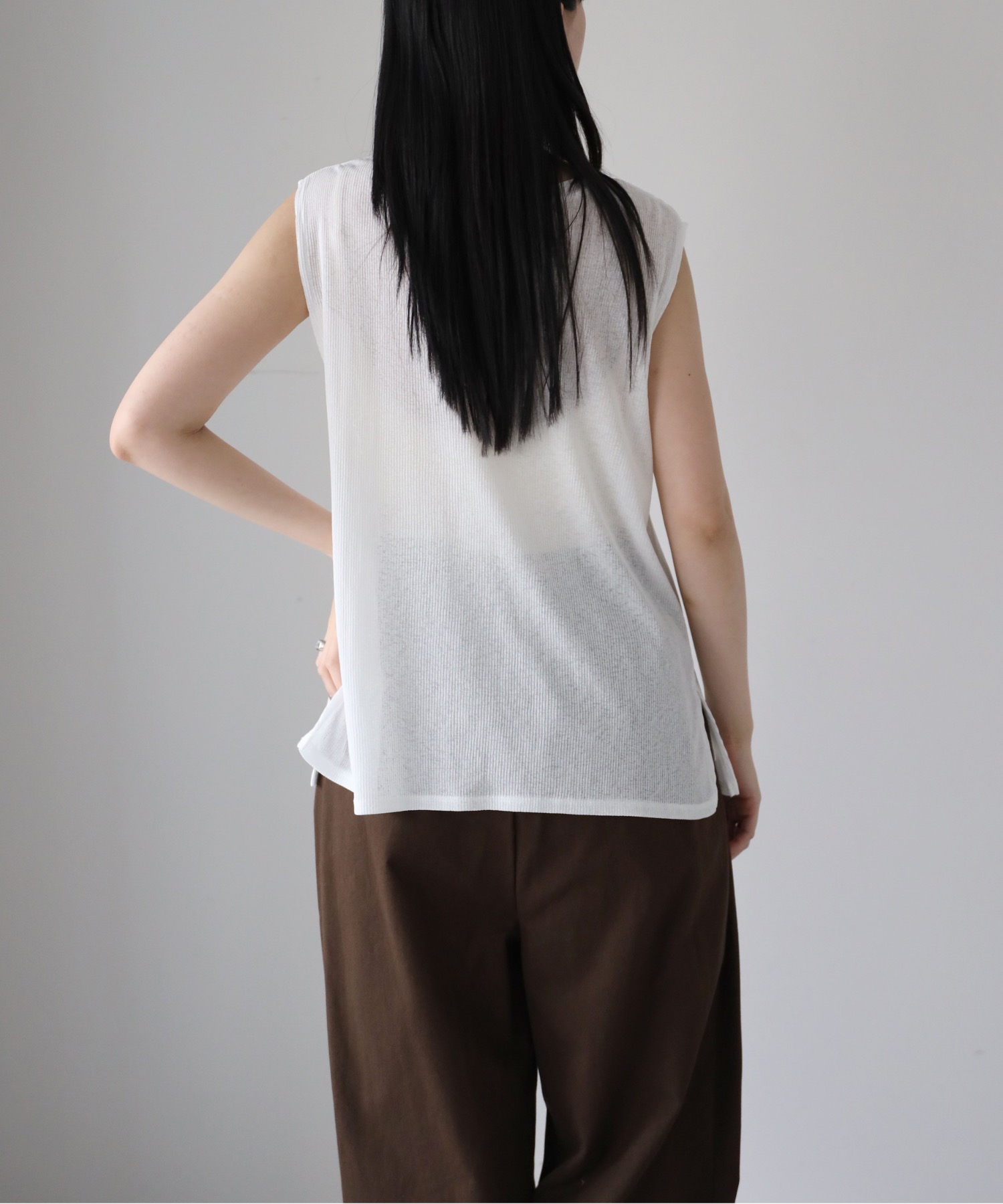 model：164cm. 着用サイズ：FREE