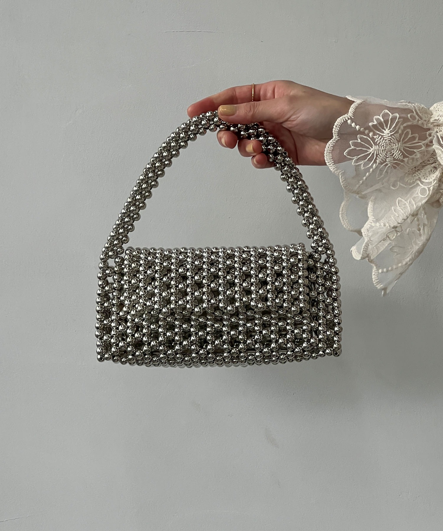 トライアングル メタルビーズバッグ cha25s010-ファッション通販サイト