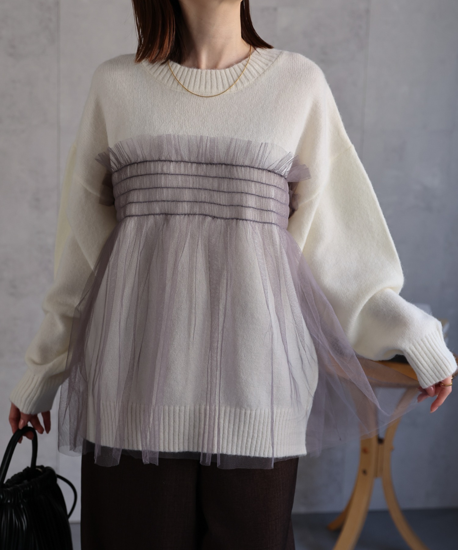 【新色：オフホワイト×グレー】
model：162cm 着用サイズ：F