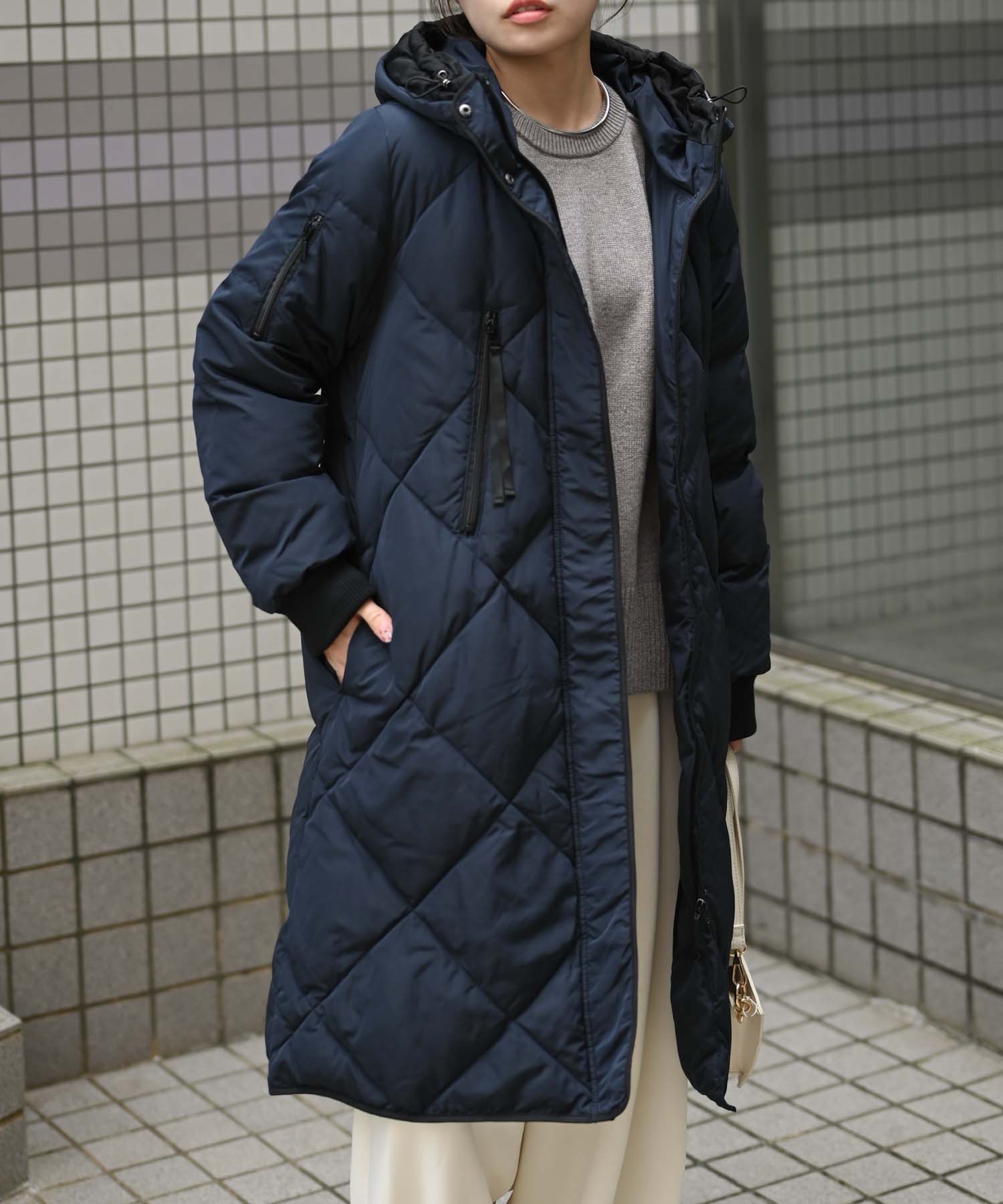 ネイビー