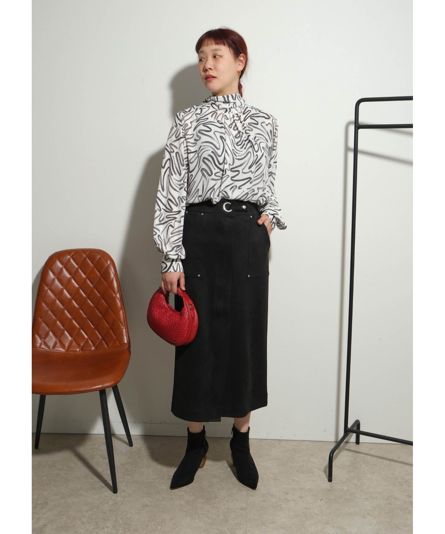 AMERI◆長袖ブラウス/FREE/ポリエステル/IVO/花柄/01020440300 Ameri（アメリ）の「EMBROIDERY APRON BLOUSE（シャツ/ブラウス