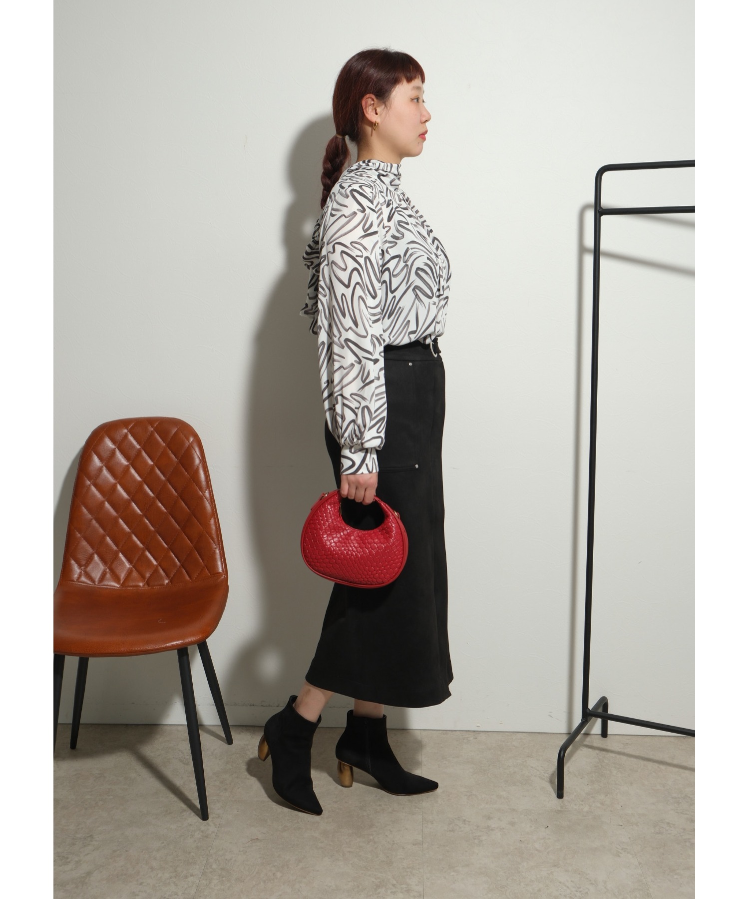 AMERI◆長袖ブラウス/FREE/ポリエステル/IVO/花柄/01020440300 Ameri（アメリ）の「EMBROIDERY APRON BLOUSE（シャツ/ブラウス
